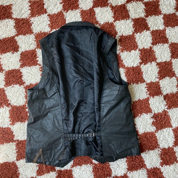 Kenneth Cole black faux leather vest - Picture 4 of 4